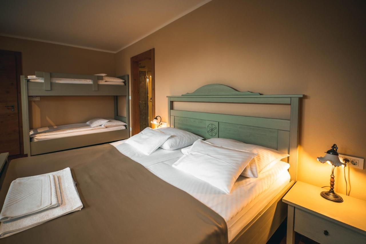 Hotel Zamorc Skofja Loka Luaran gambar