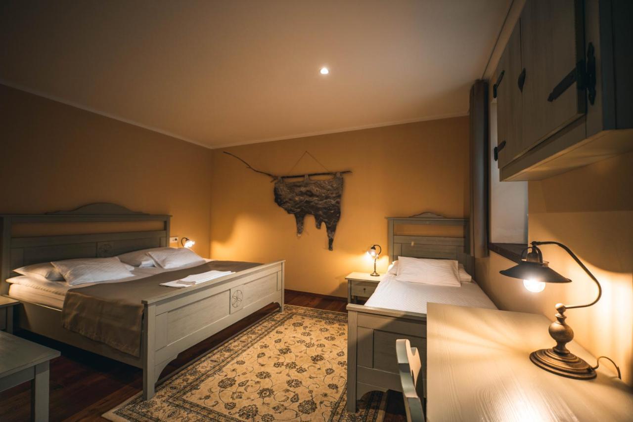 Hotel Zamorc Skofja Loka Luaran gambar