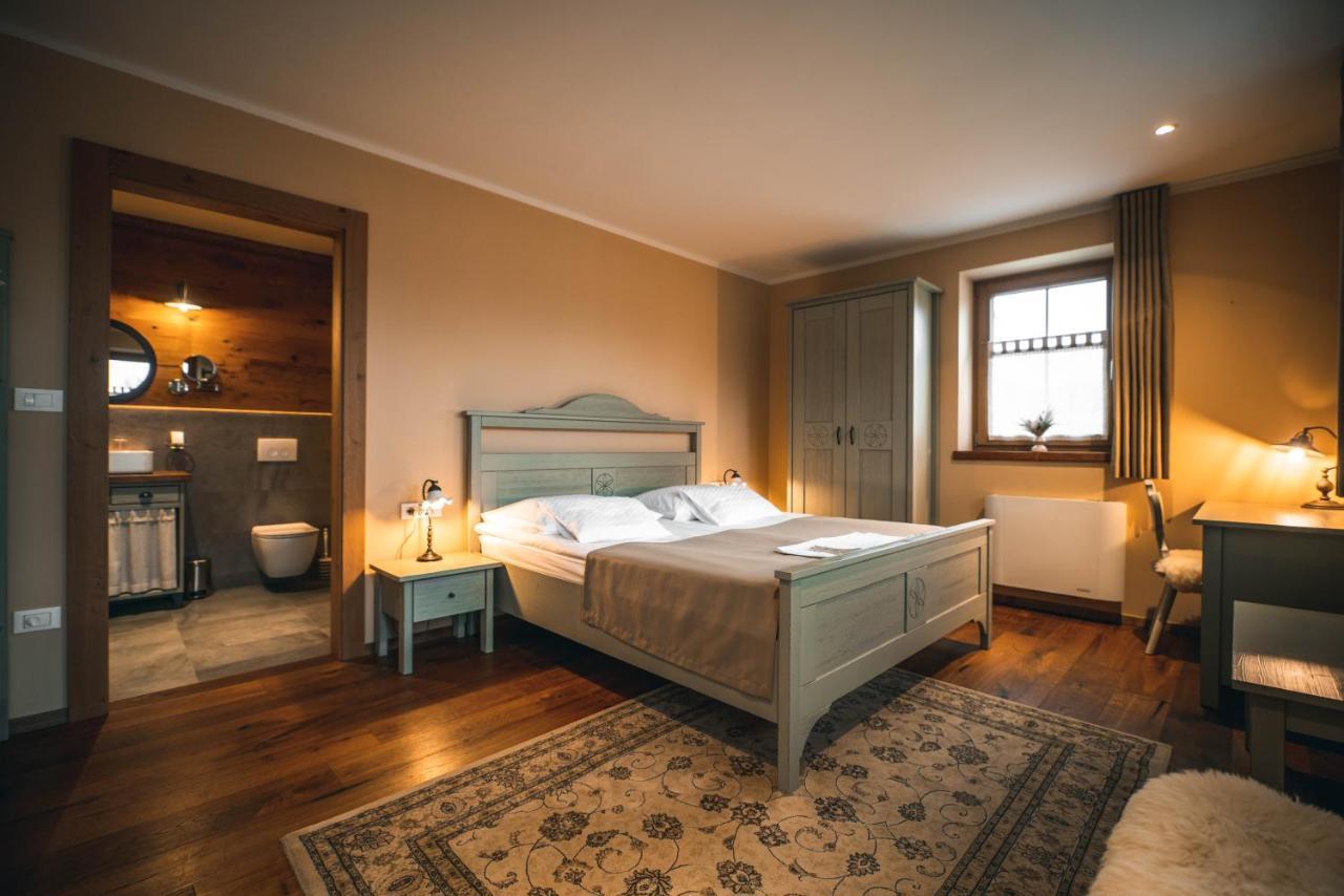 Hotel Zamorc Skofja Loka Luaran gambar